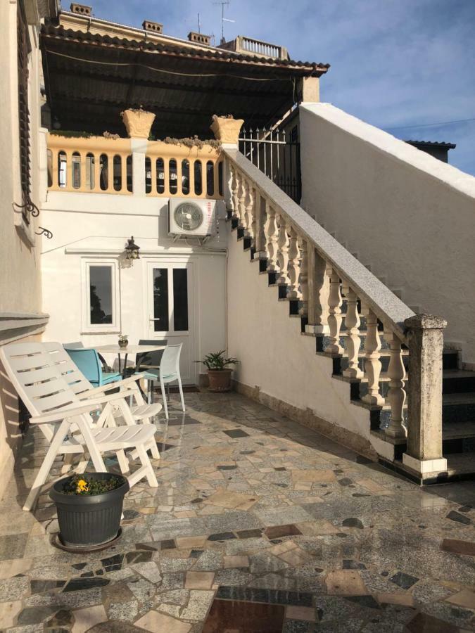 Apartman Maja 普拉 外观 照片